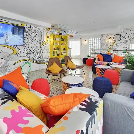 Otel Maremagnum *