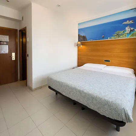 Otel Maremagnum *