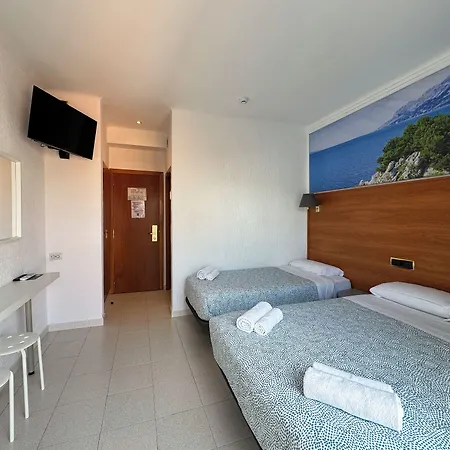 Hotel Maremagnum *
