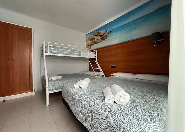 Maremagnum Otel *