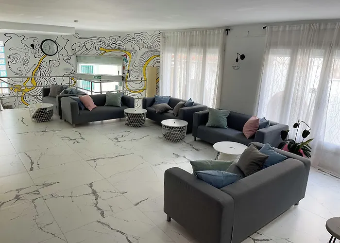 Otel Maremagnum