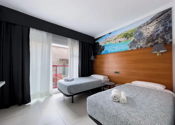 Hotel Maremagnum *